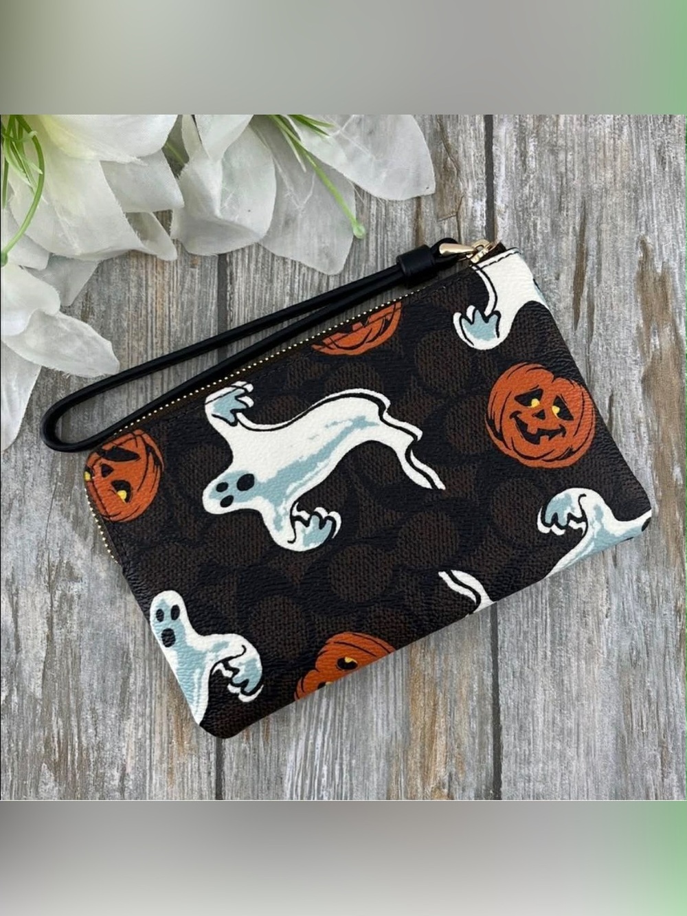 Coach Corner Zip Wristlet With Halloween Print Bag Wallet Purse - Picture 3 of 6